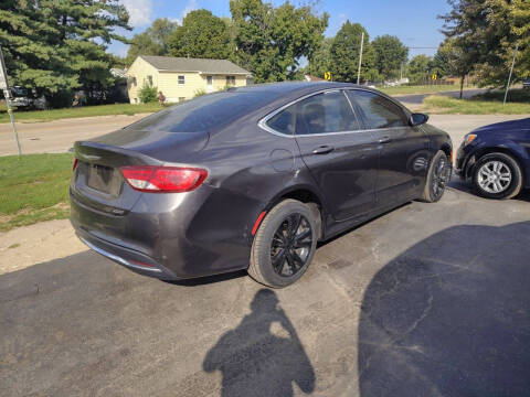 2015 Chrysler 200 Limited