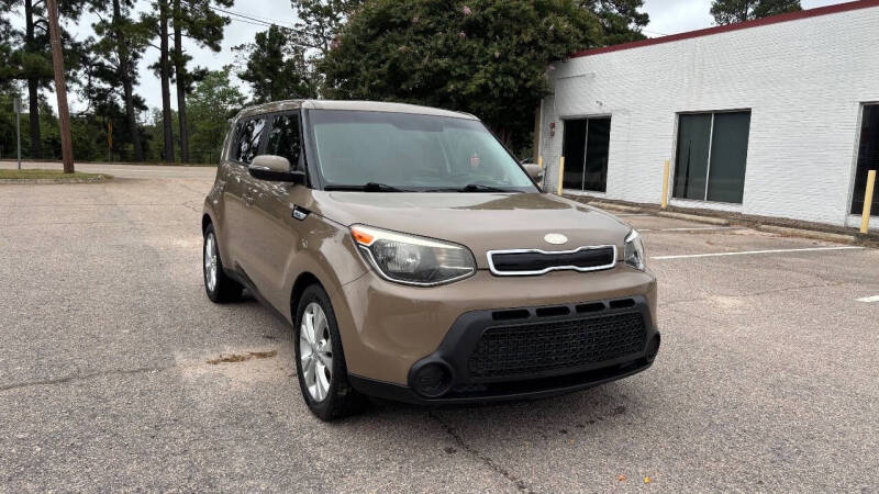 2014 Kia Soul +