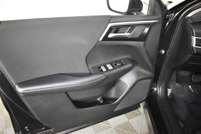 2024 Mitsubishi Outlander ES