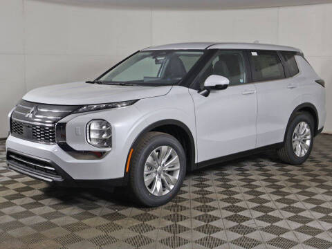 2026 Mitsubishi Outlander ES