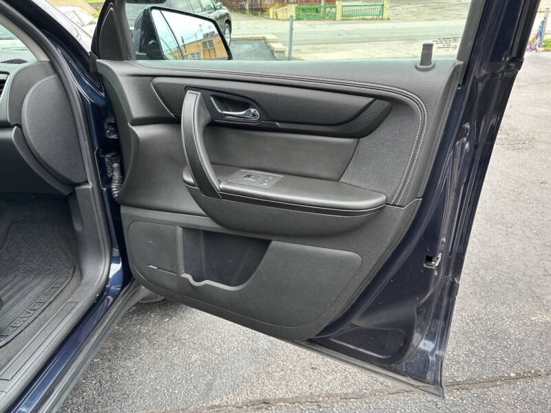 2016 Chevrolet Traverse LT
