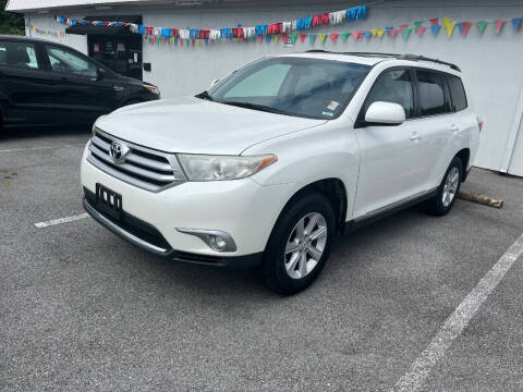 2011 Toyota Highlander SE