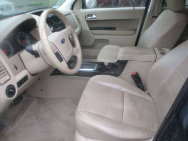 2011 Ford Escape Limited
