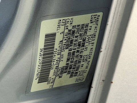 2012 Nissan Versa 1.8 S