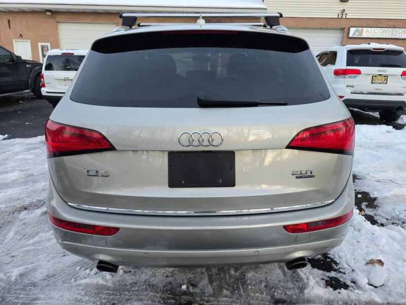 2017 Audi Q5 2.0T quattro Premium Plus