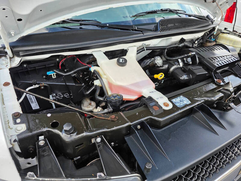 2017 Chevrolet Express LT 3500