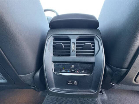 2023 BMW 3 Series 330i