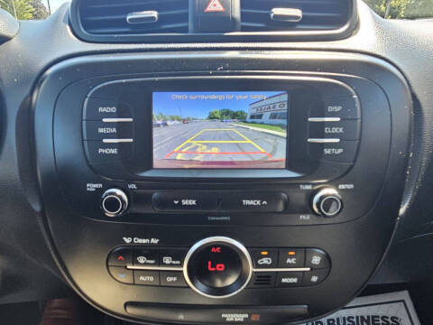 2017 Kia Soul +