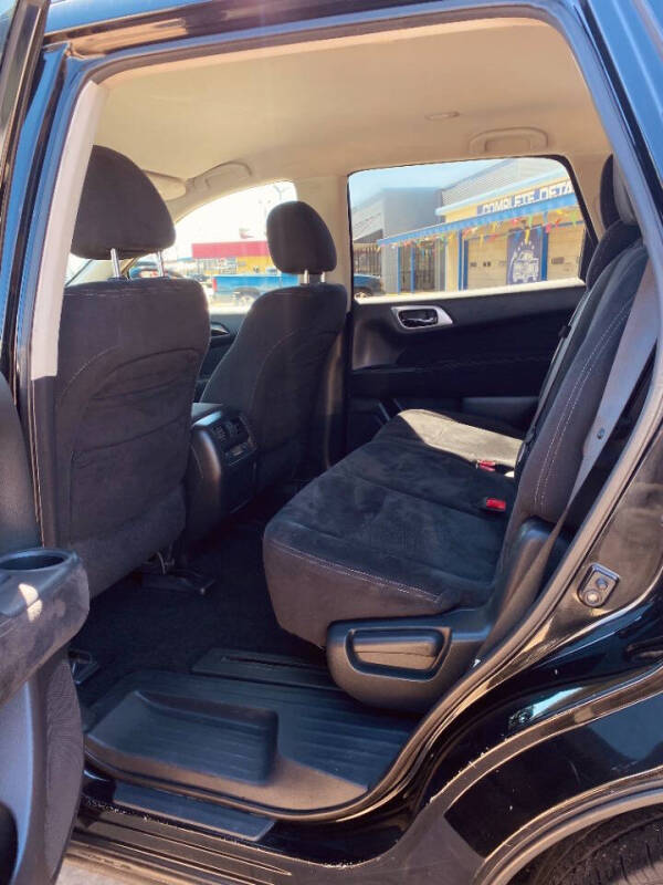 2013 Nissan Pathfinder S