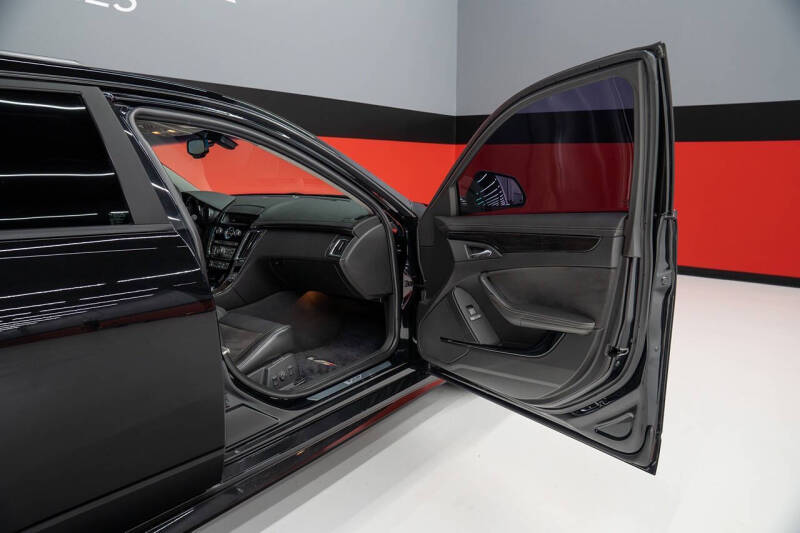 2013 Cadillac CTS-V