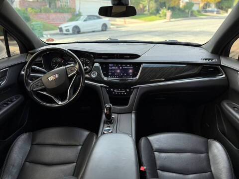 2020 Cadillac XT6 Premium Luxury