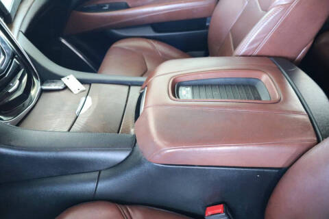 2018 Cadillac Escalade Luxury