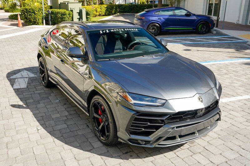 2019 Lamborghini Urus