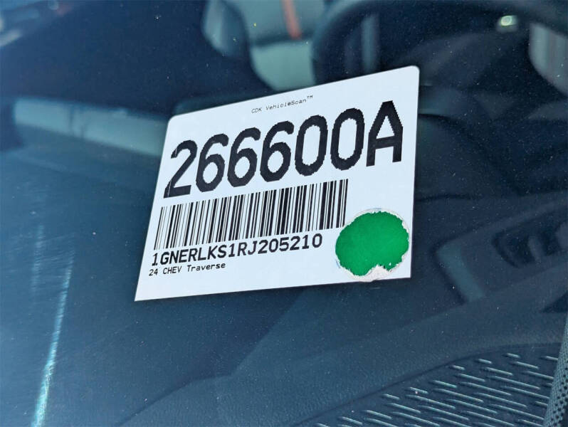 2024 Chevrolet Traverse RS