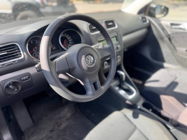 2013 Volkswagen Golf 2.5L PZEV