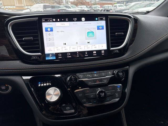 2023 Chrysler Pacifica Pinnacle