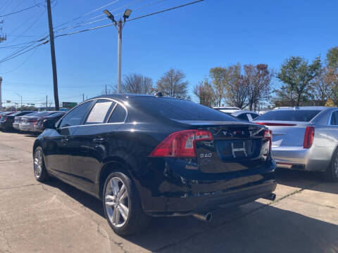 2013 Volvo S60 T5 Platinum