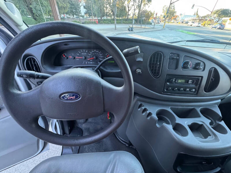 2006 Ford E-Series E-150