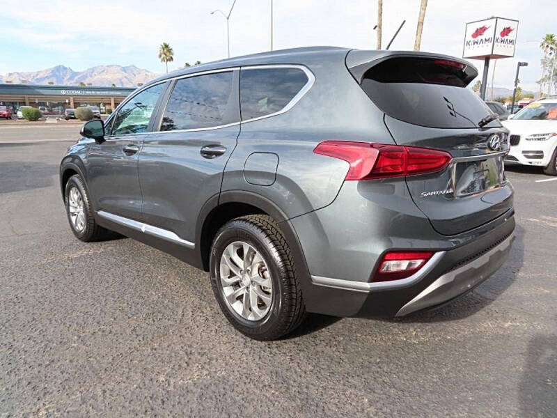 2020 Hyundai Santa Fe SE