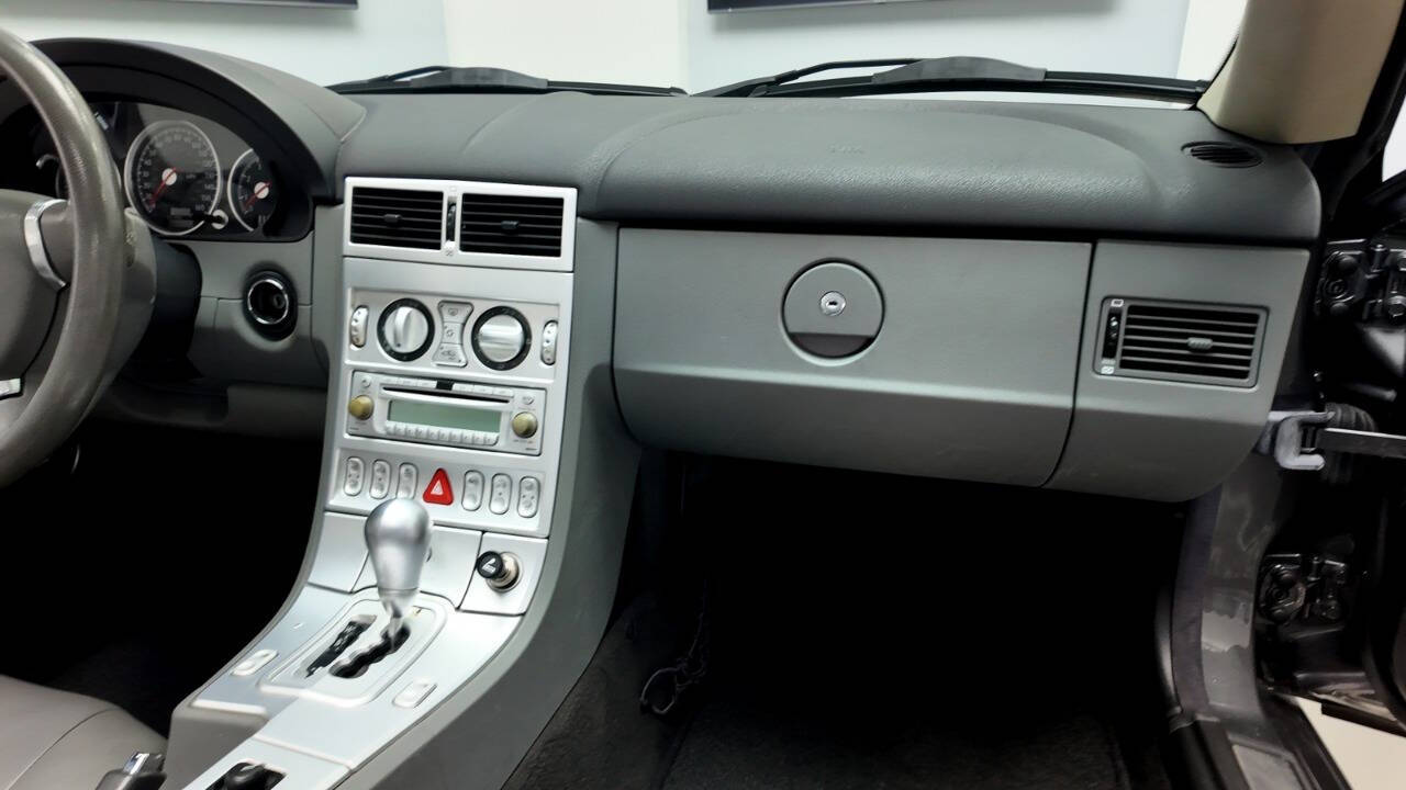 2005 Chrysler Crossfire 89