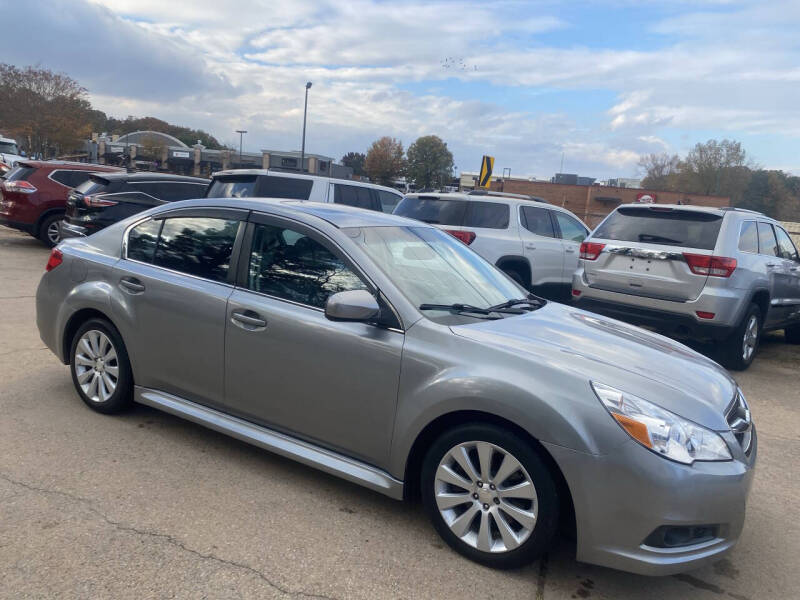2011 Subaru Legacy 3.6R Limited's photo
