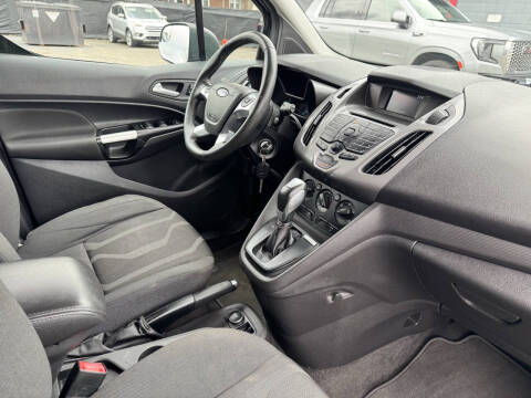 2017 Ford Transit Connect XLT