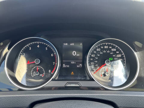 2015 Volkswagen Golf TSI SEL