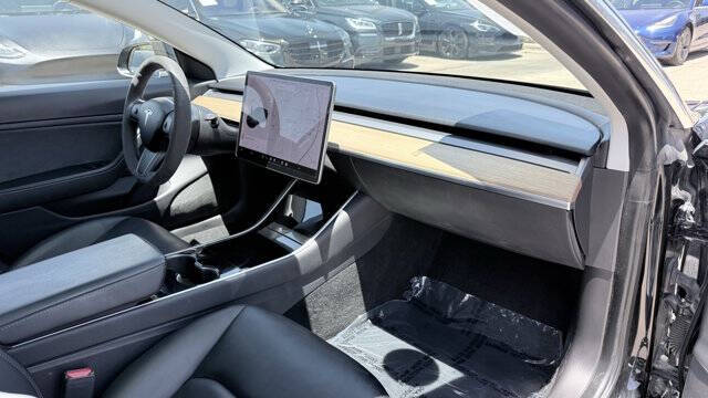 2020 Tesla Model 3 Performance