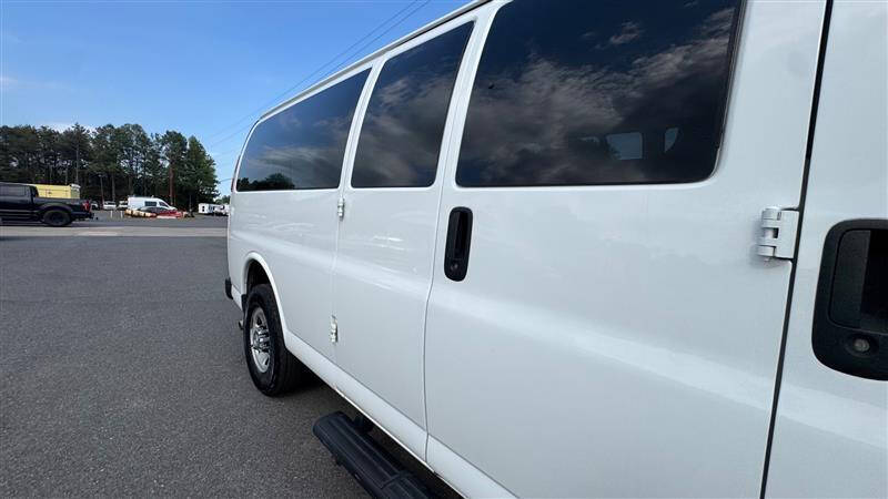 2017 Chevrolet Express LS 3500