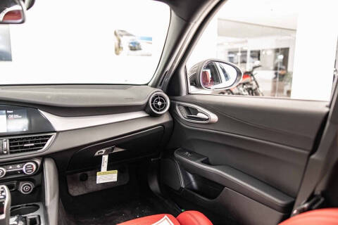 2025 Alfa Romeo Giulia