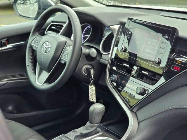 2022 Toyota Camry LE