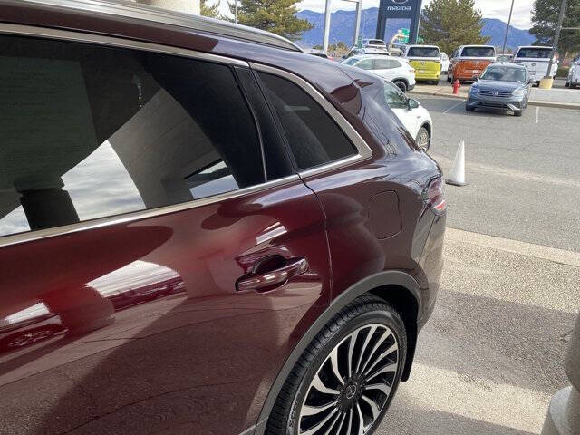 2022 Lincoln Nautilus Black Label