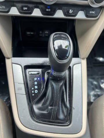 2019 Hyundai Elantra GT