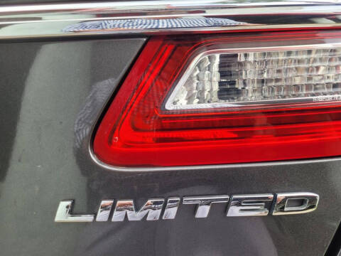 2016 Ford Taurus Limited