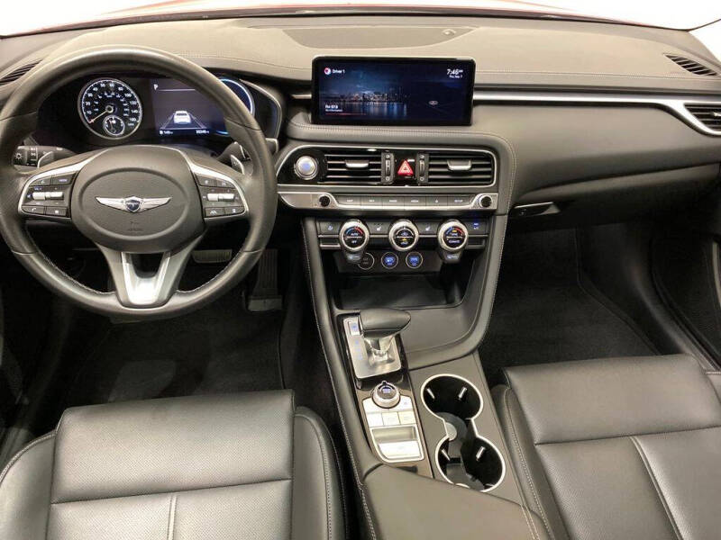 2022 Genesis G70