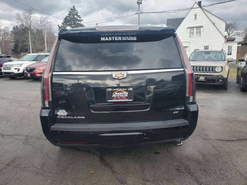 2015 Cadillac Escalade Platinum