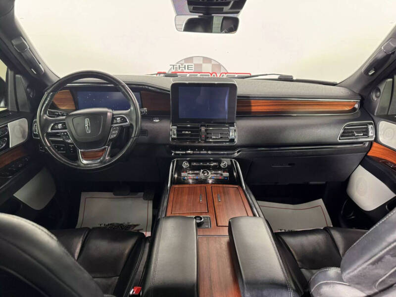 2020 Lincoln Navigator L Reserve