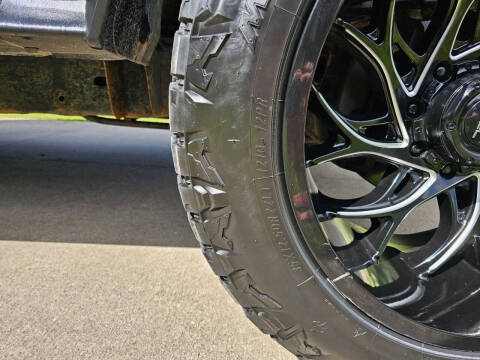 2003 HUMMER H2 Lux Series