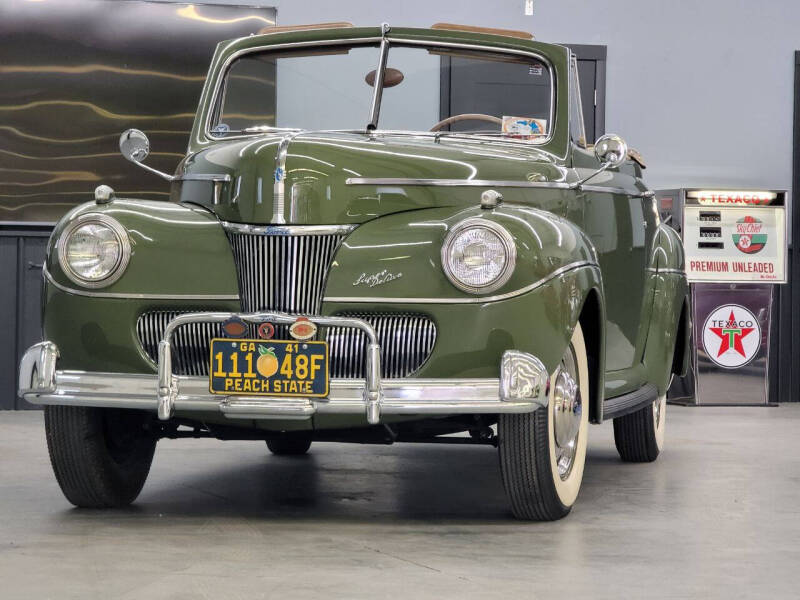 1941 Ford Super Deluxe