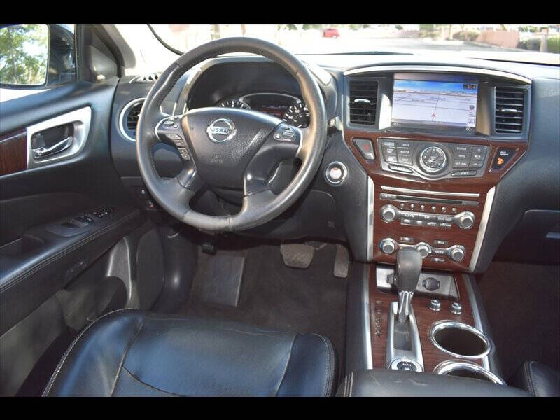 2015 Nissan Pathfinder Platinum