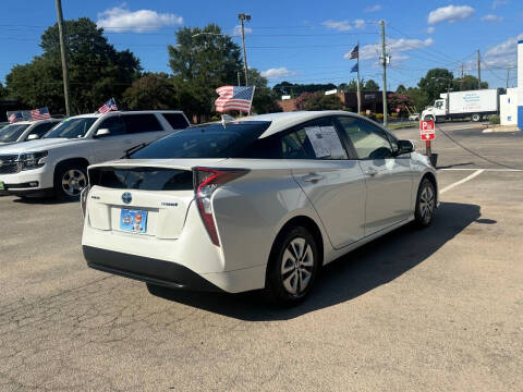 2016 Toyota Prius Three