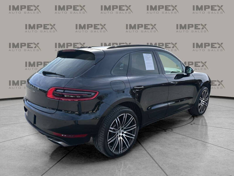 2017 Porsche Macan