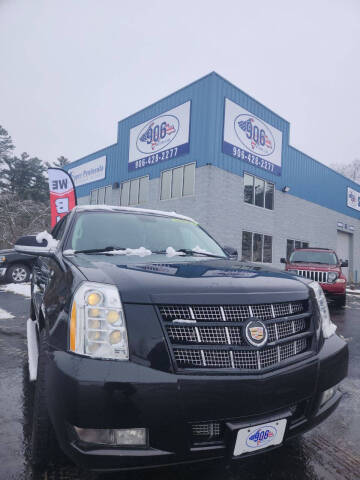 2013 Cadillac Escalade ESV for sale at 906 Motors in Gladstone MI