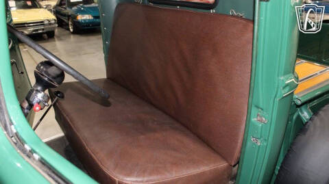 1947 Ford F-100