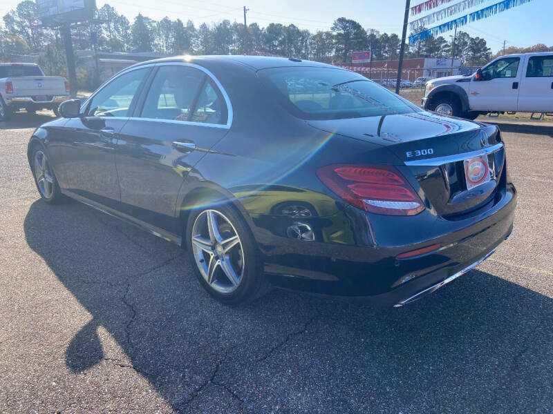 2017 Mercedes-Benz E-Class E 300