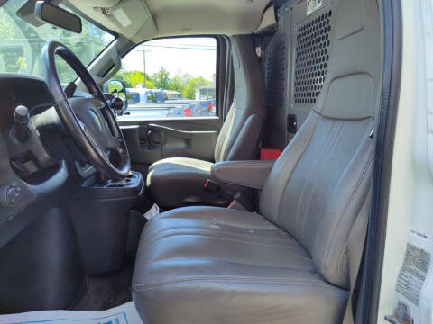 2019 Chevrolet Express 2500