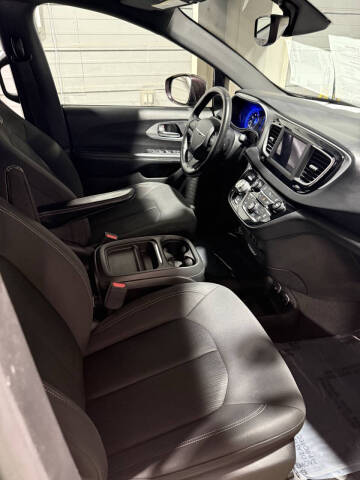 2019 Chrysler Pacifica Touring Plus