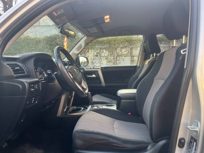 2017 Toyota 4Runner SR5