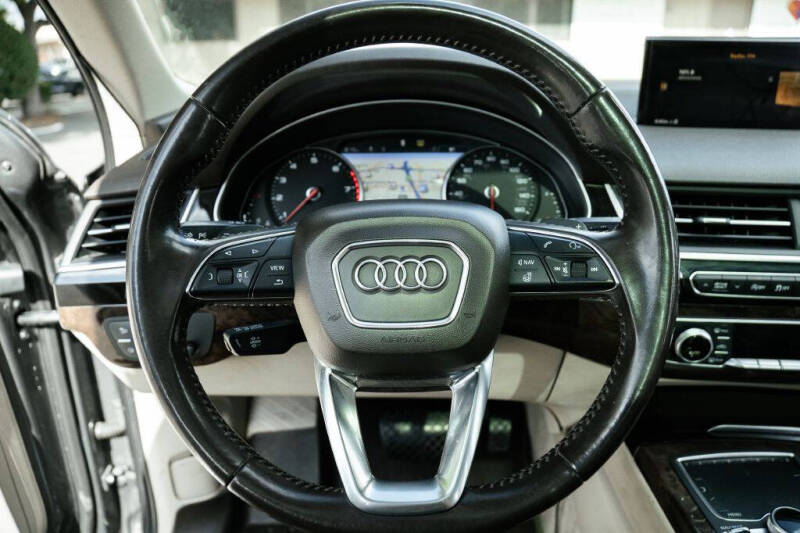 2017 Audi Q7 3.0T quattro Premium Plus