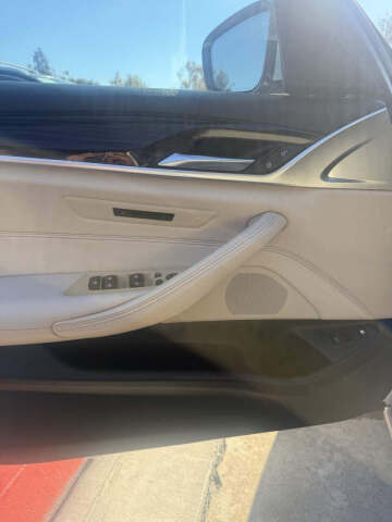 2018 BMW 5 Series 530e iPerformance